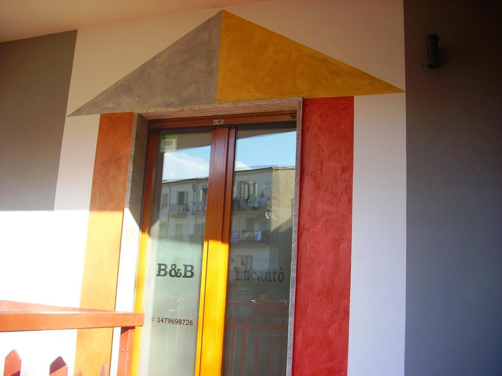 Lucanto Accommodations Calvello エクステリア 写真
